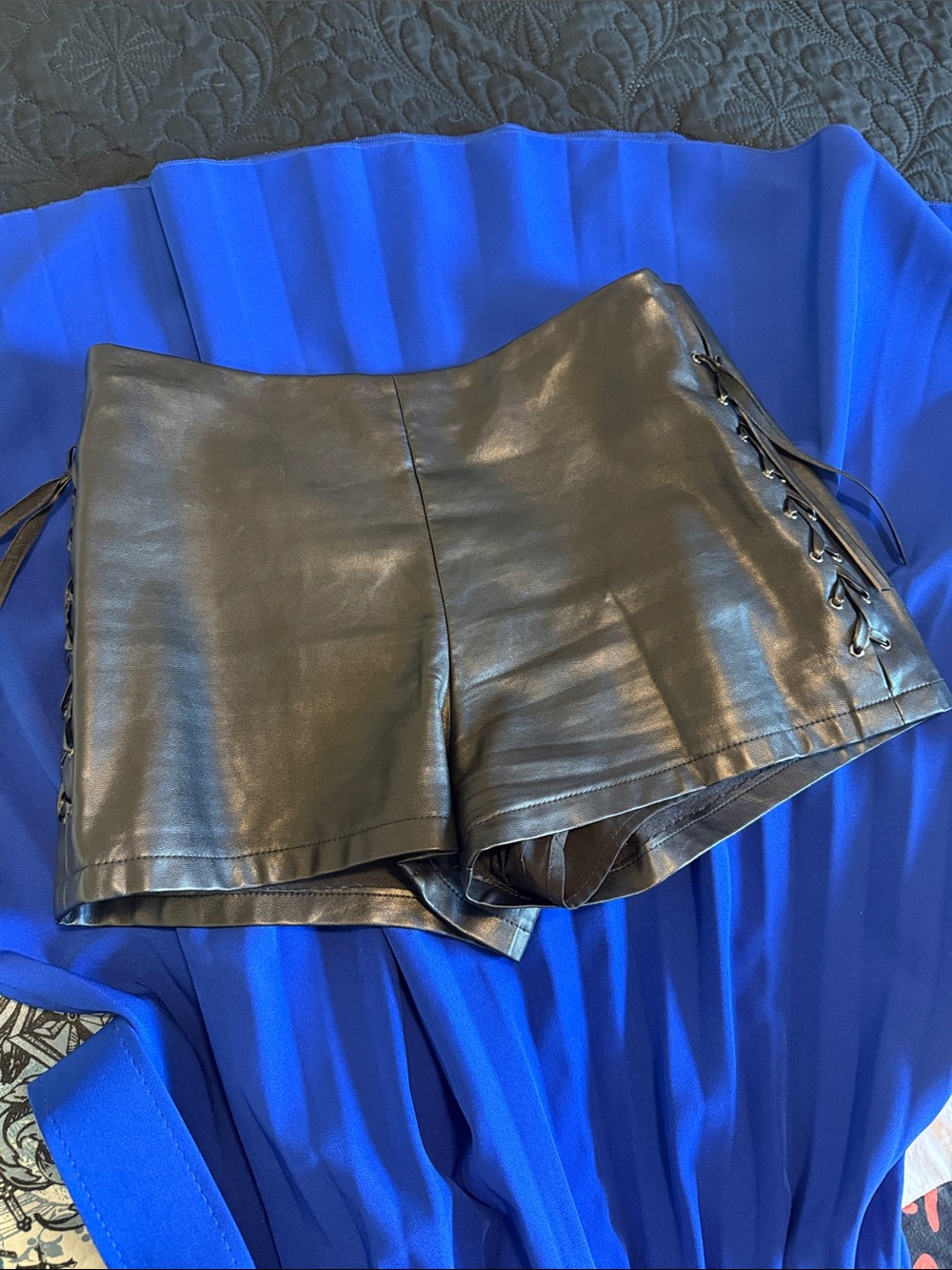 🖤 3 for $15 🖤 shorts